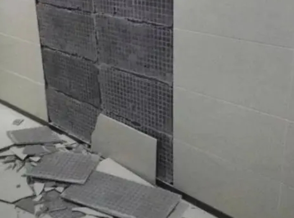 织金瓷砖空鼓维修公司分享下织金墙砖松动维修的知识